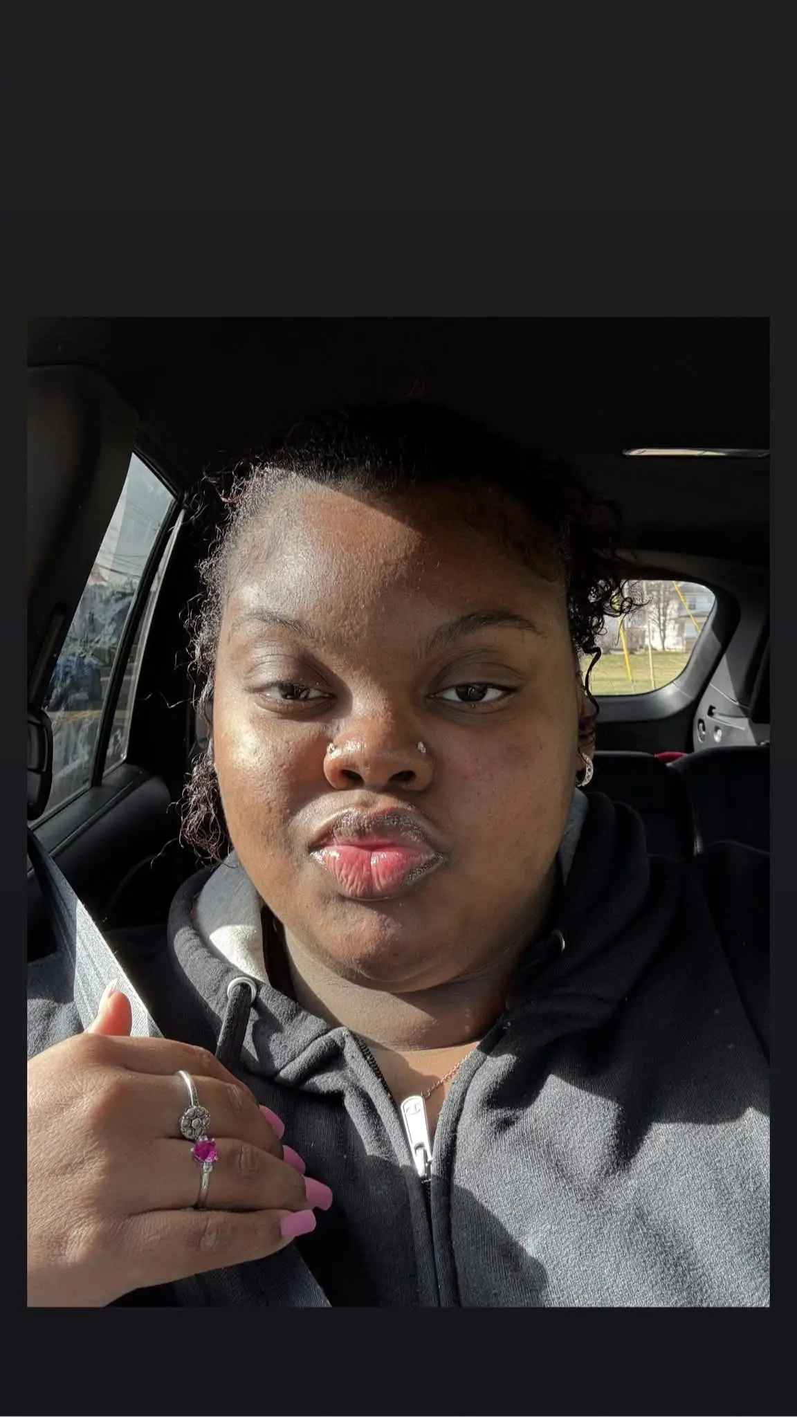Nailzbytaye LLC
