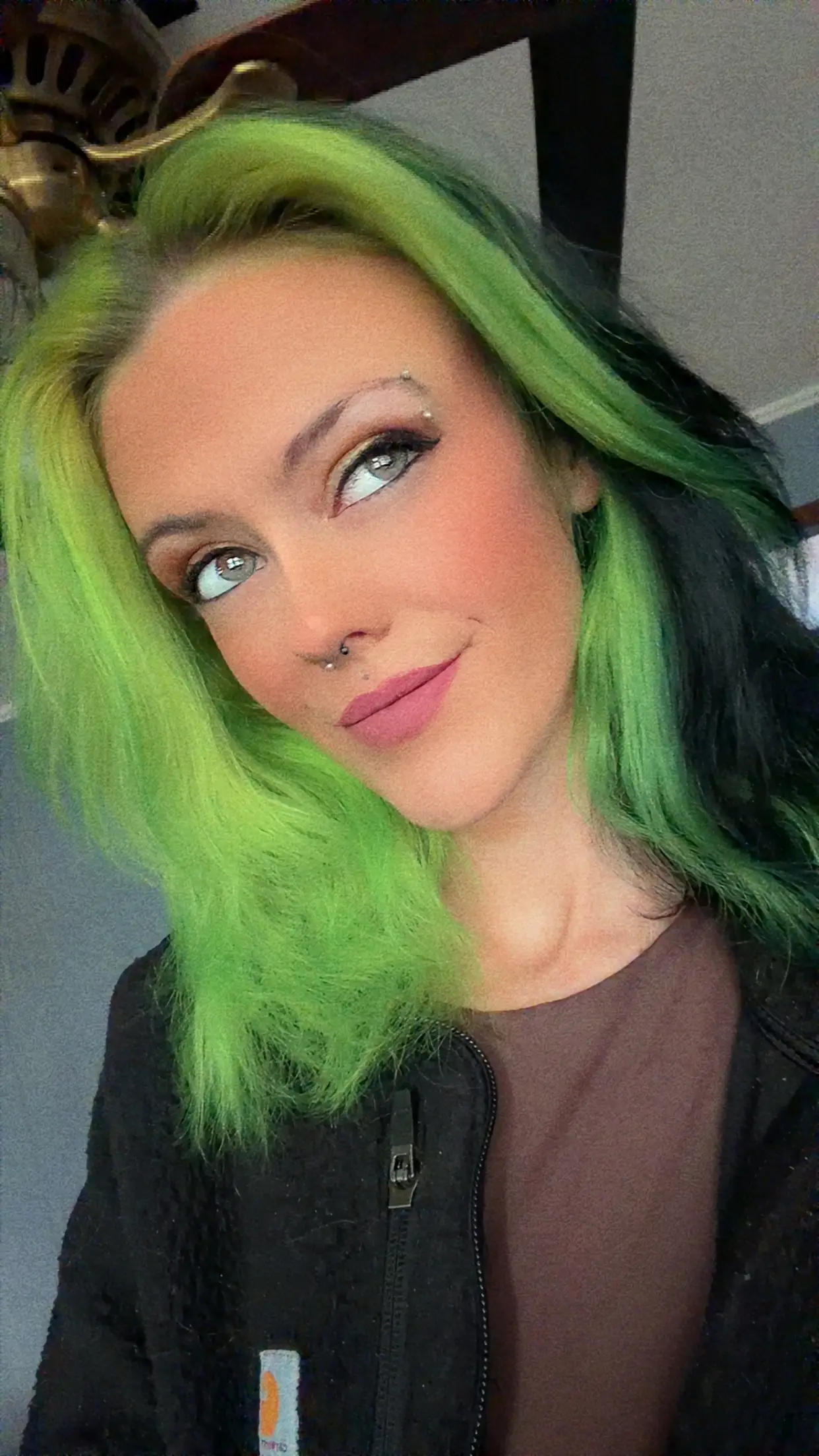 Creative hair by Amber LLC