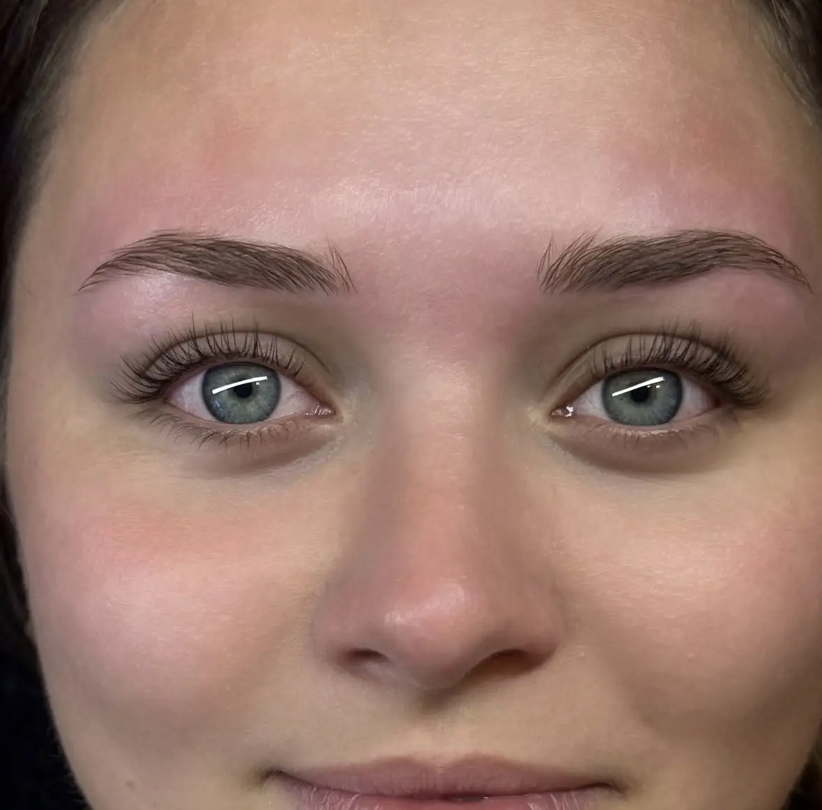 Lash Lift & Tint + Brow Wax