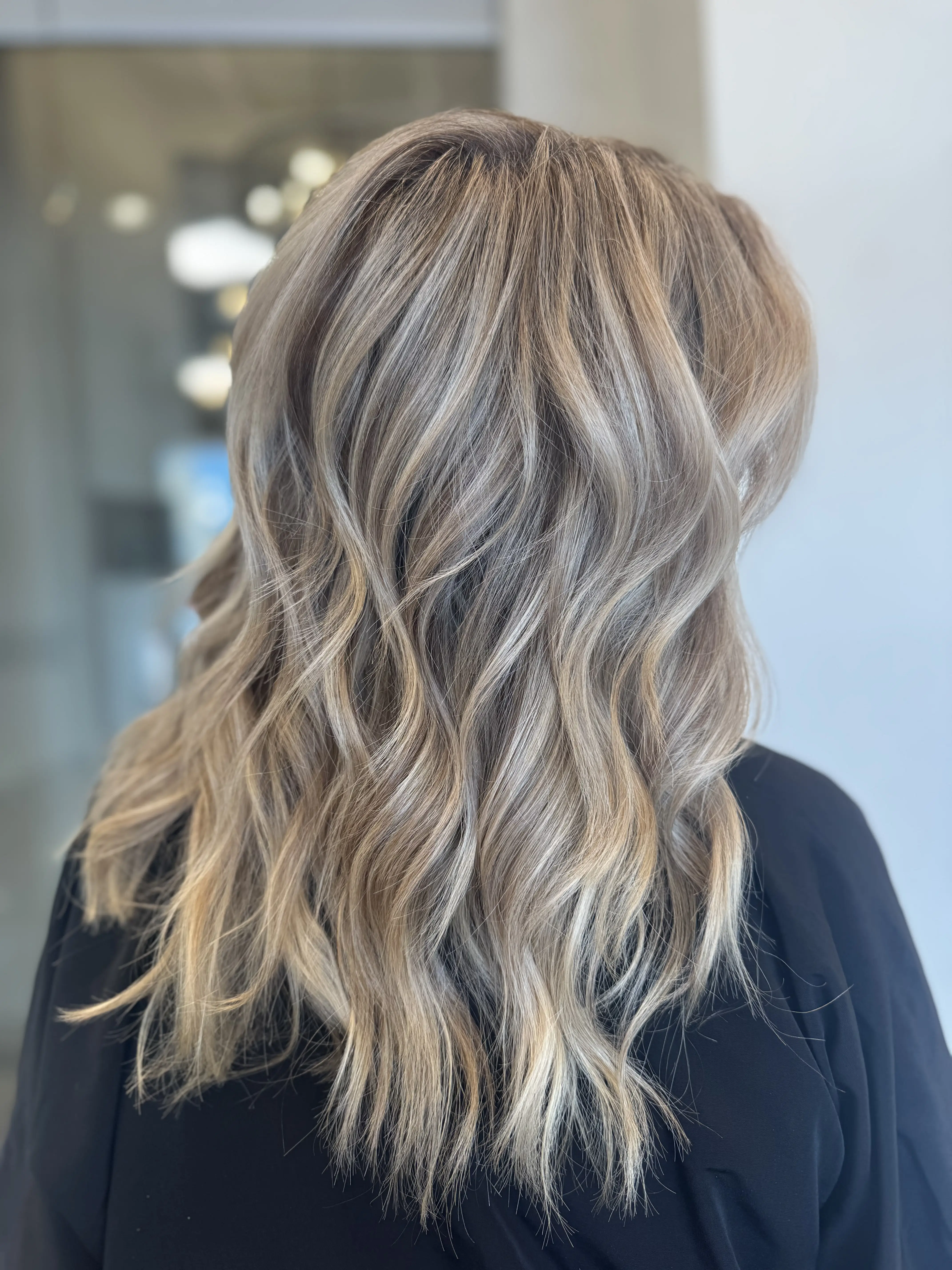 Signature Blonding Experience