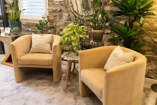 ENLIGHTEN • New Client Consultation + Focused Facial