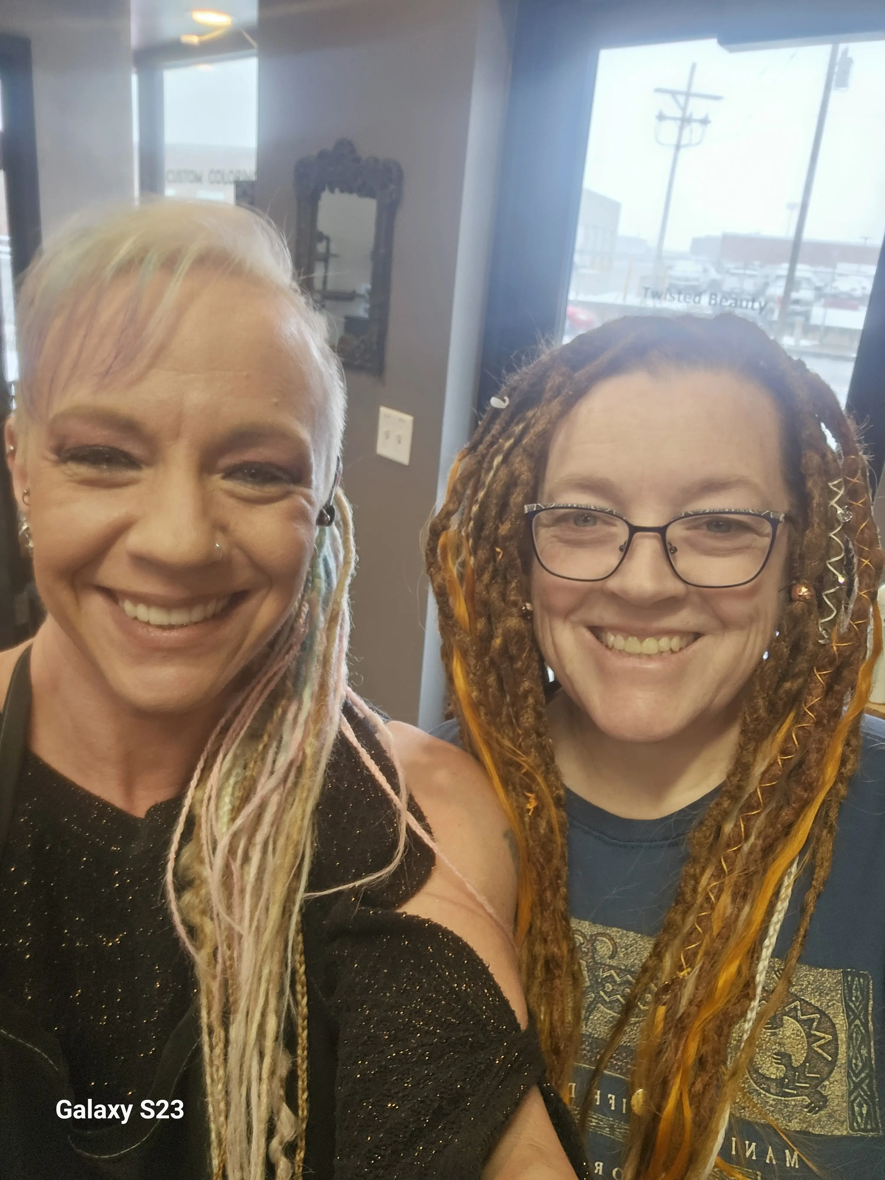 Dreadlocks full head install
