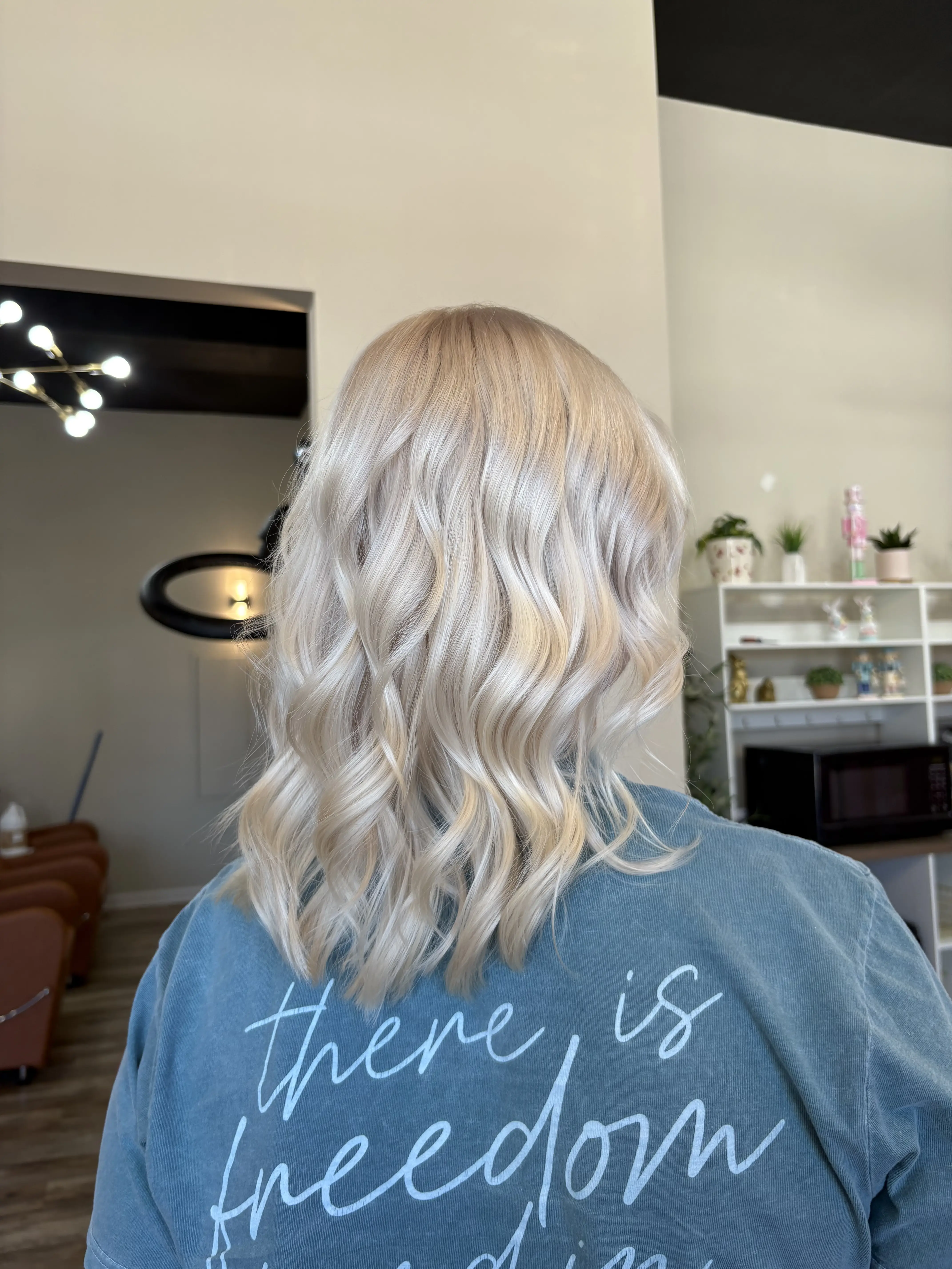 Work by Manes by Mel