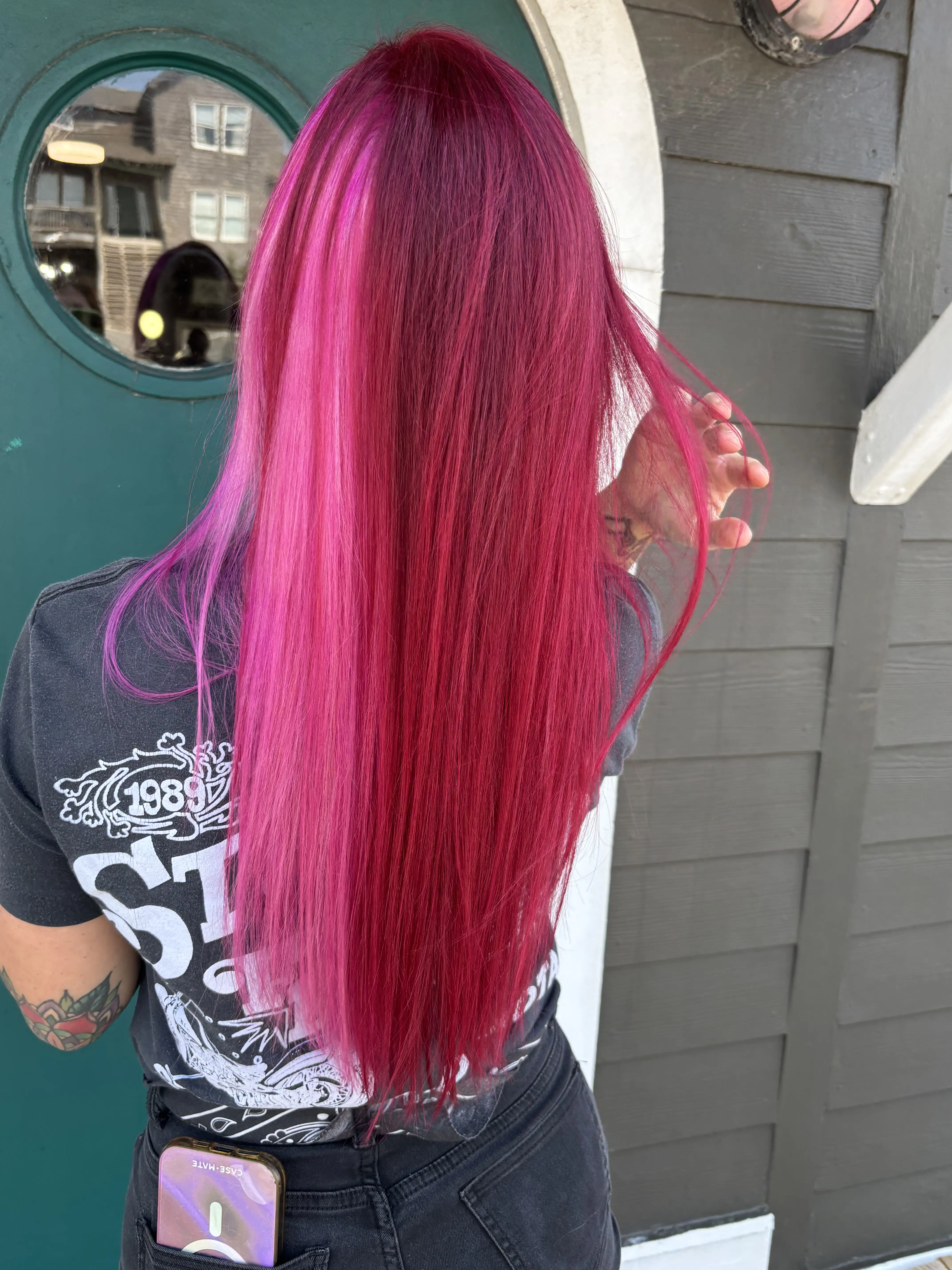 Work by Vivid Vixen Beauty (salt hair)