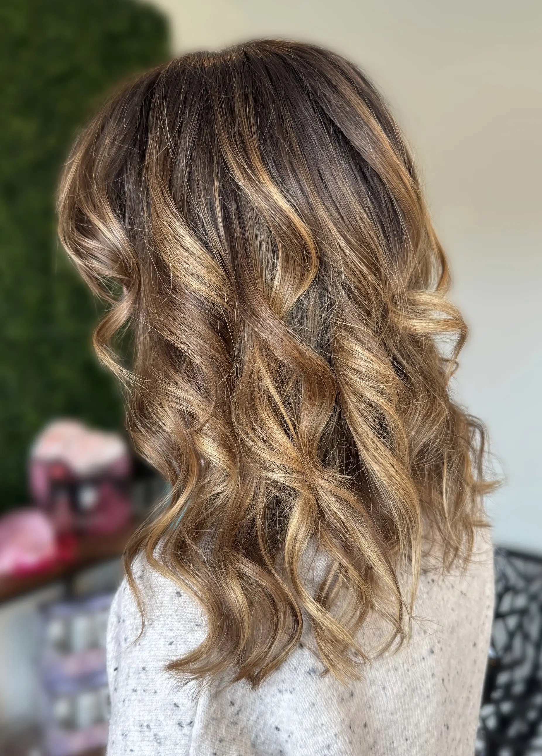 Root/Grey Retouch & Highlight