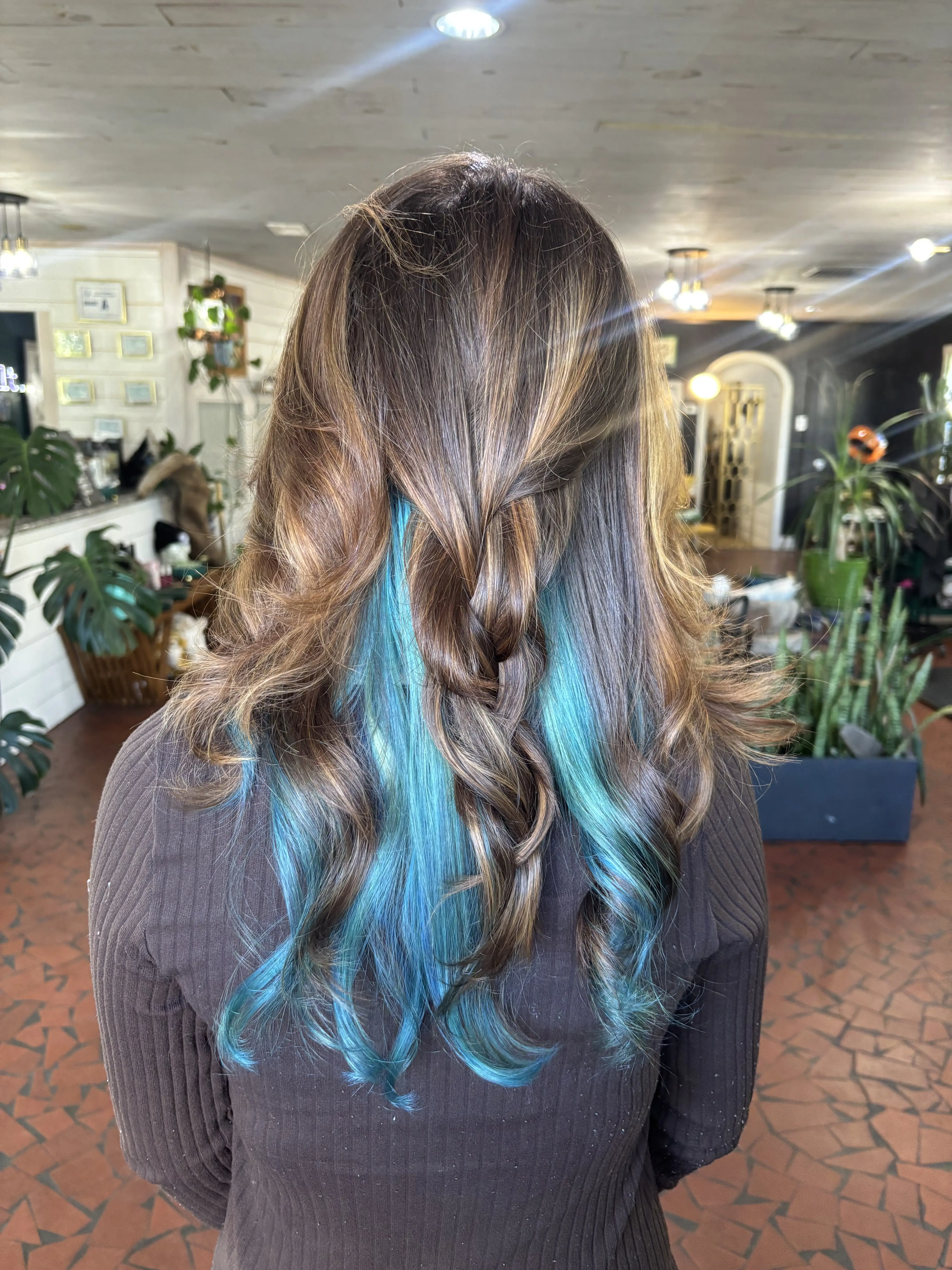 Work by Vivid Vixen Beauty (salt hair)