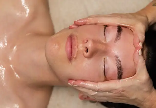ENERGIZE • 50 min Focused Facial