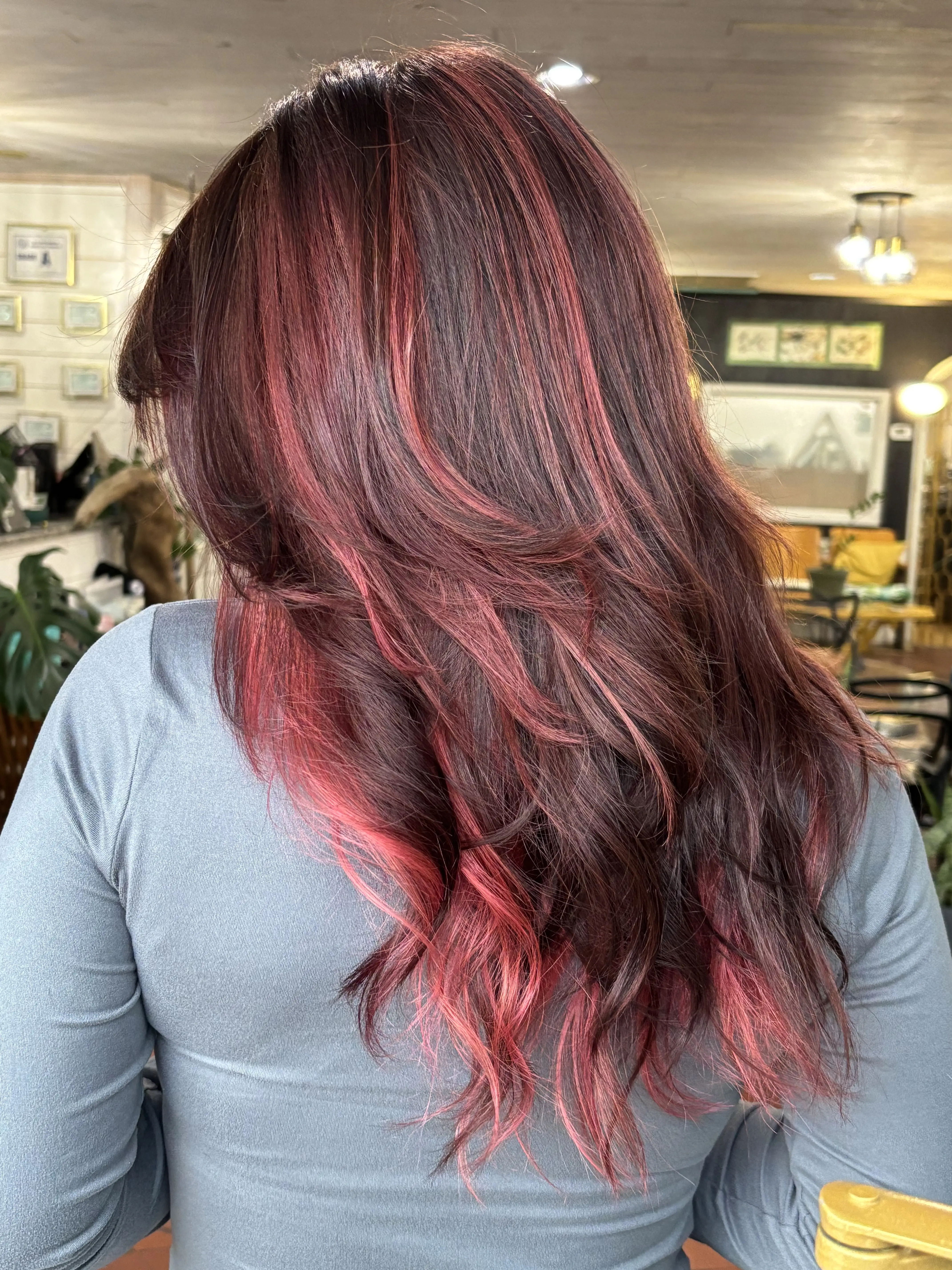 Work by Vivid Vixen Beauty (salt hair)