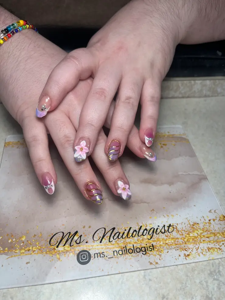 Builder Gel Mani