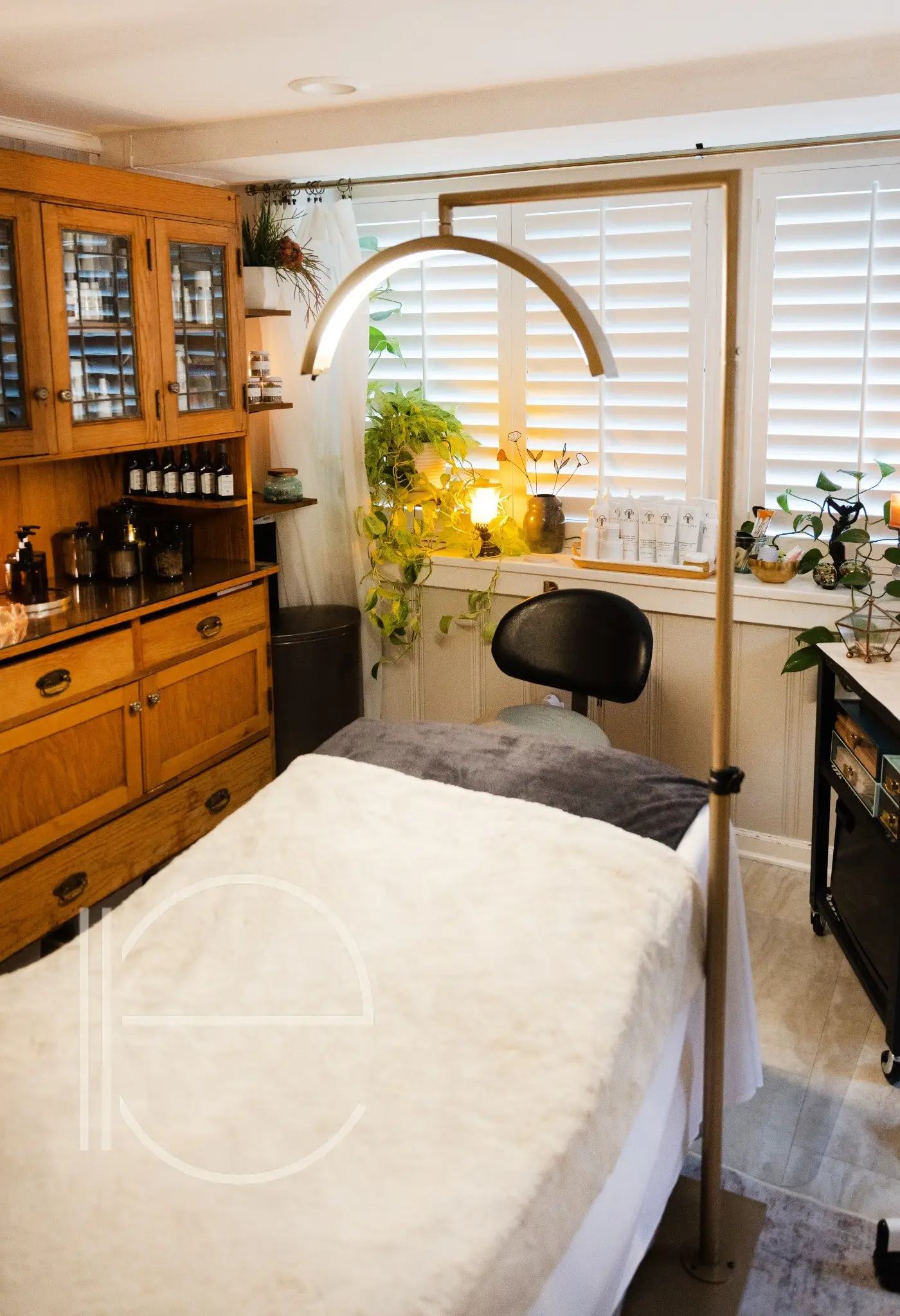 BRAZILIAN WAX • 3 - 6 Week Maintenance