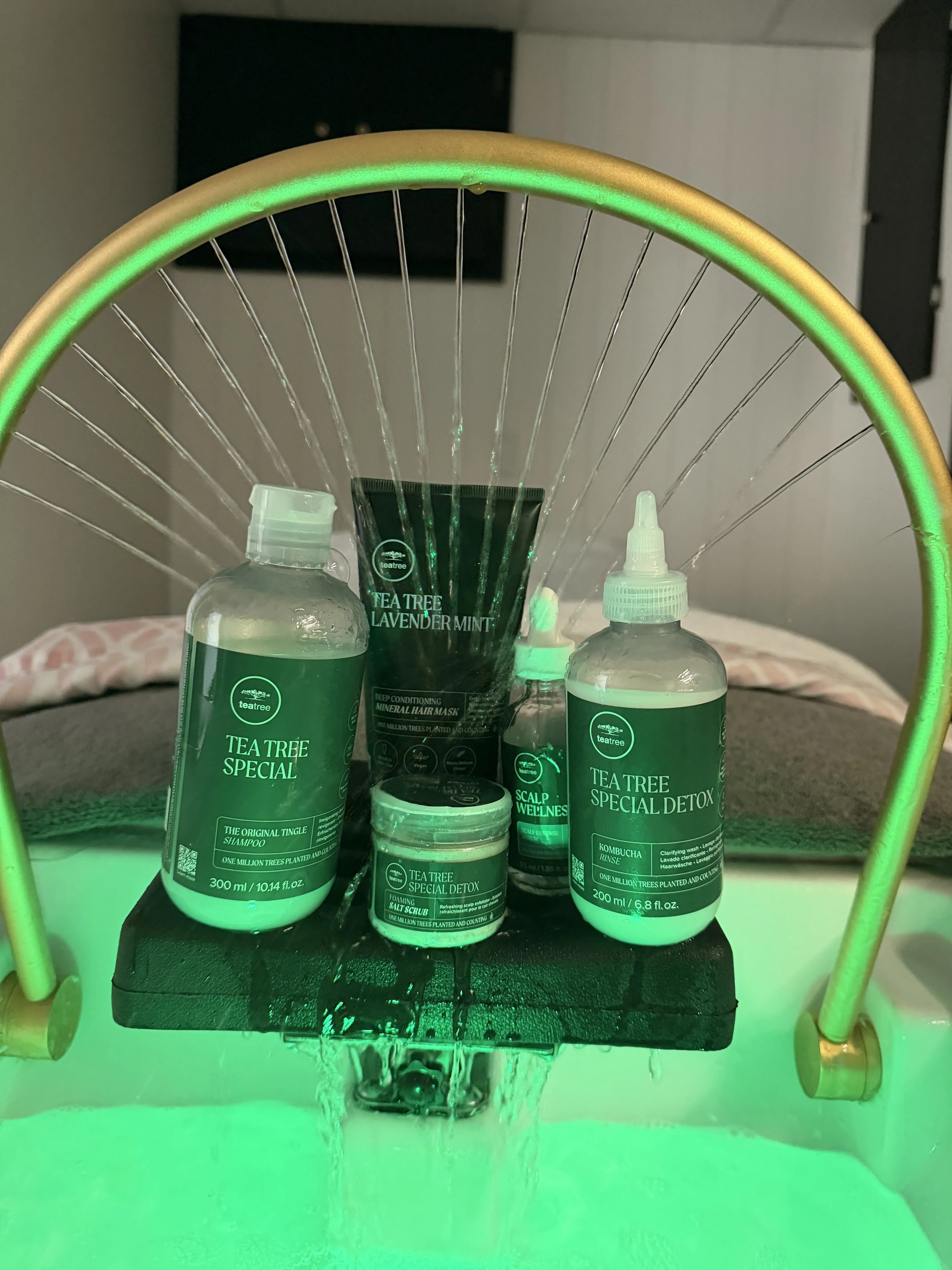 Tea Tree Detox Scalp Spa 