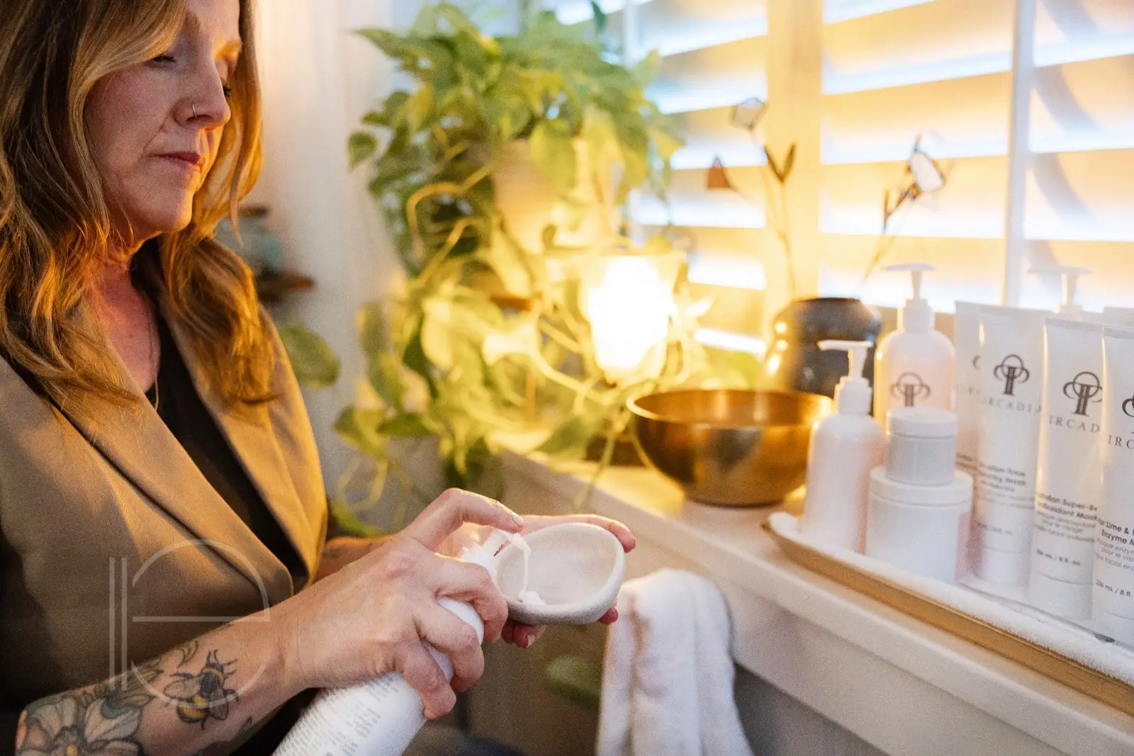 VELVETEEN • Brazilian + Skin Treatment