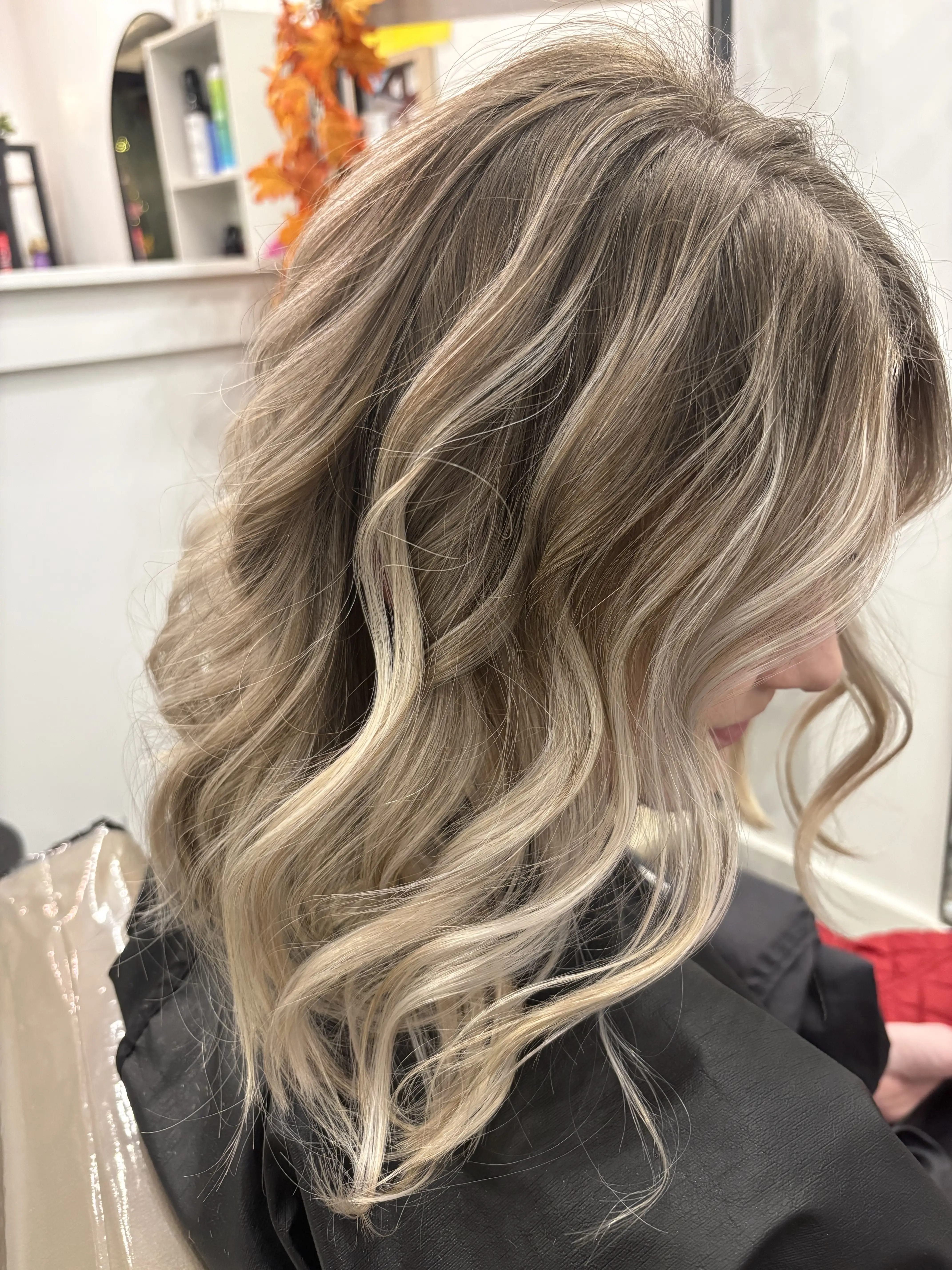 Balayage with Dimensional Color (Partial Head)