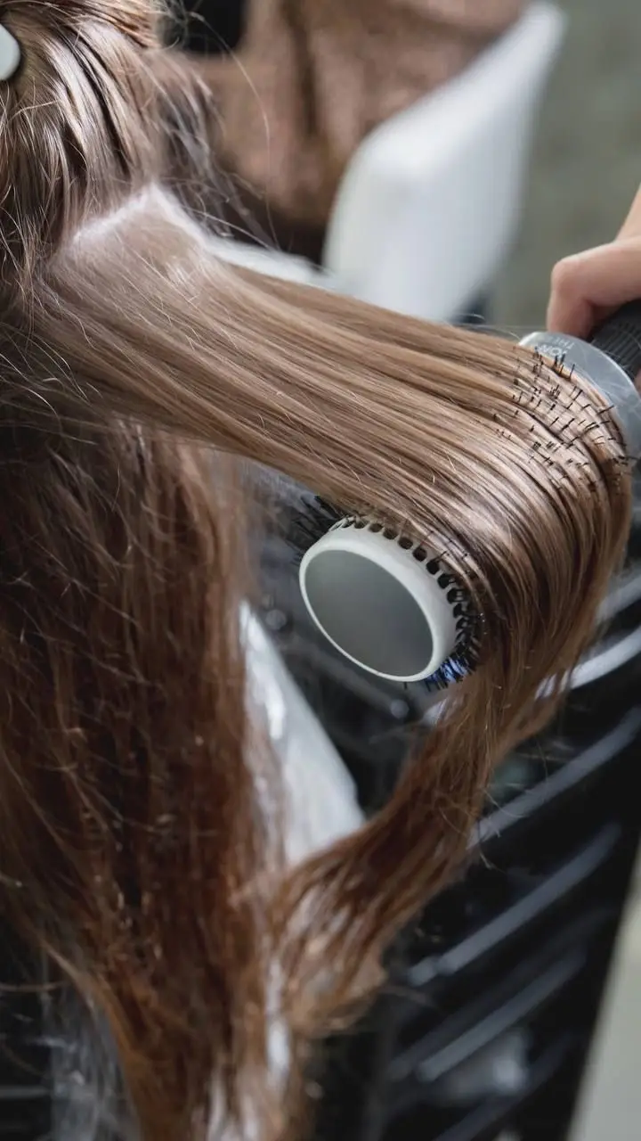 BOMBSHELL BLOWOUT
